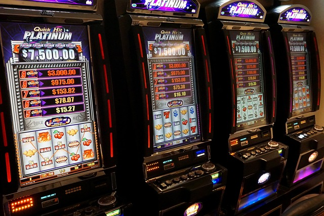 Perbandingan Slot dengan 3 dan 5 Gulungan